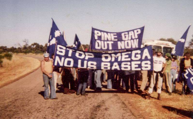 Pine Gap March on the gate