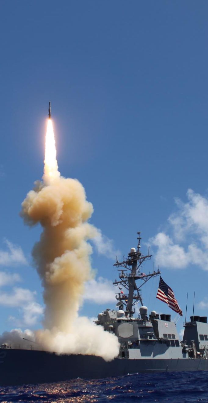 US Destroyer missile launch