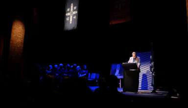 Humphrey McQueen speaking Clarrie O'Shea 50th Anniversay